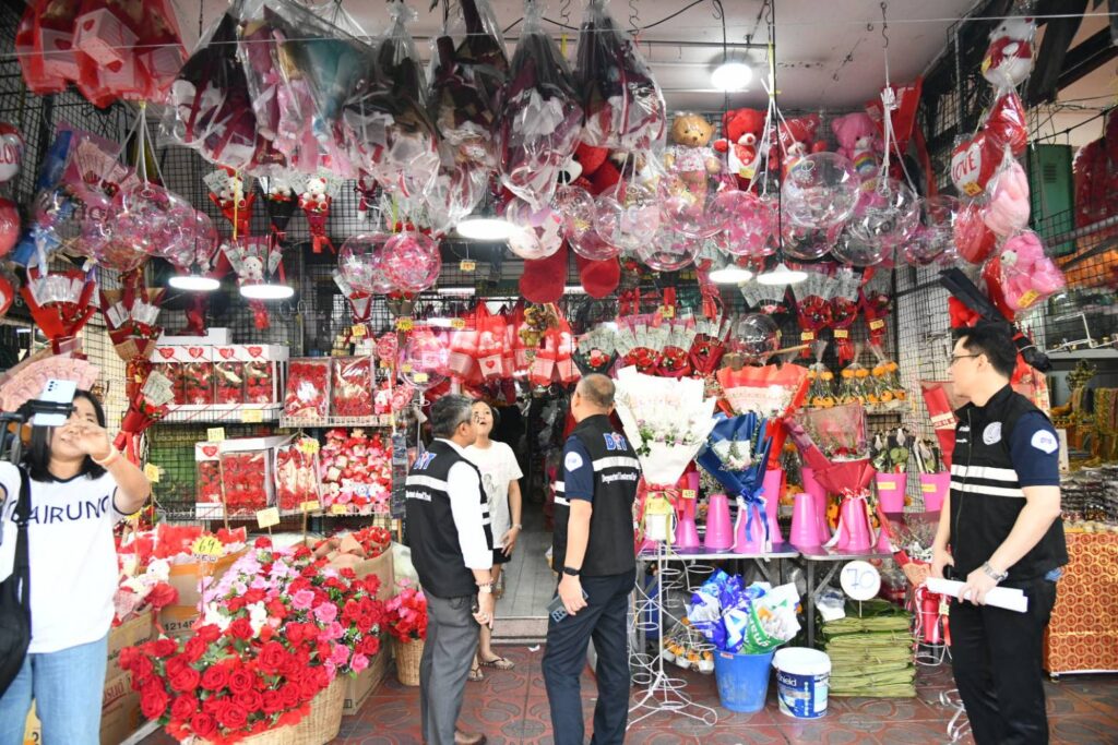 กุหลาบ