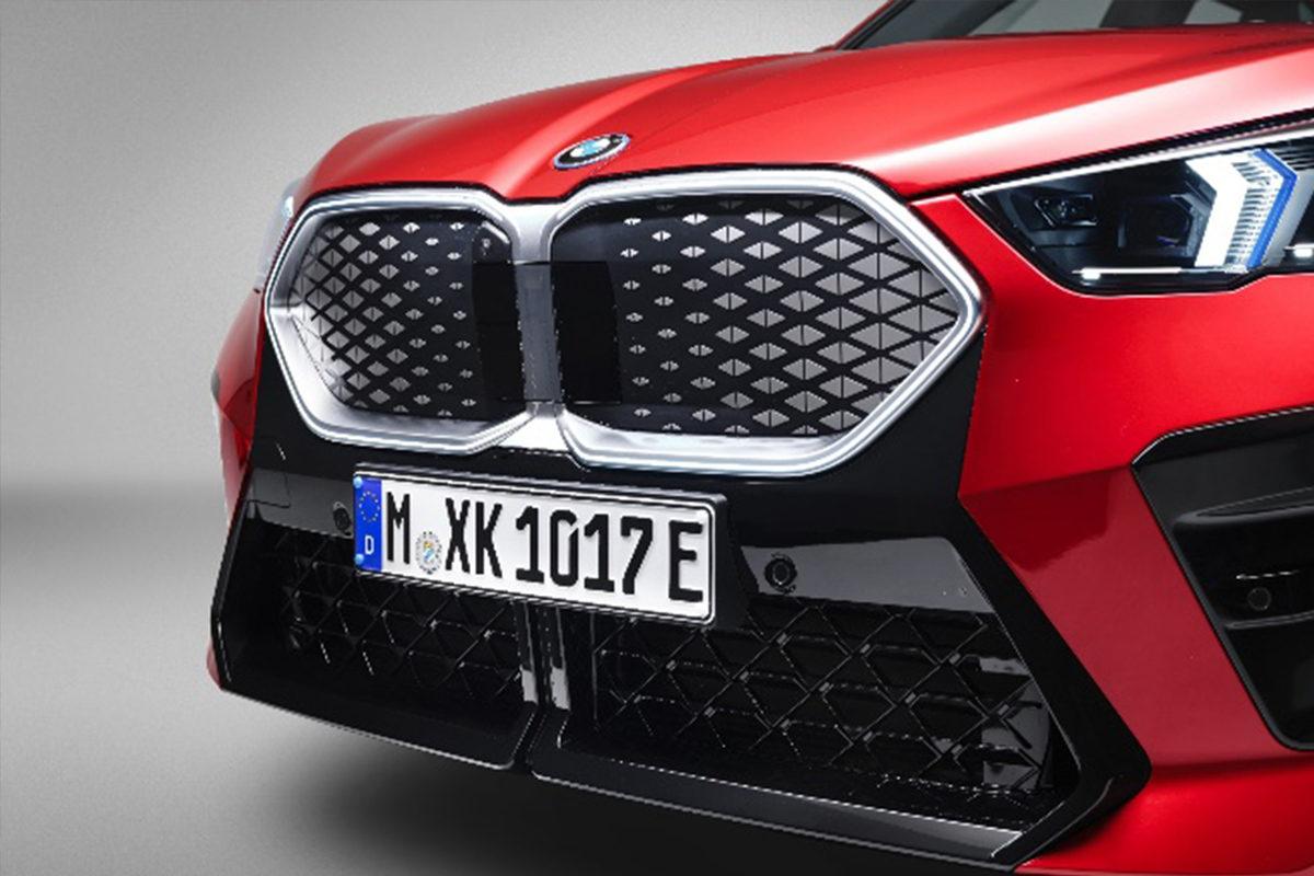 BMW iX2 xDrive30 M Sport