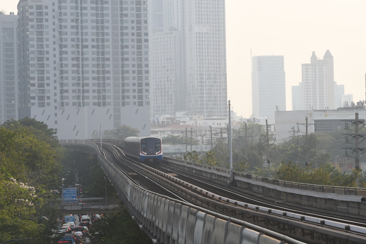 เช็กค่าฝุ่นวันนี้ (16 ก.พ. 67) เตือน 48 จังหวัดเกินค่ามาตรฐาน