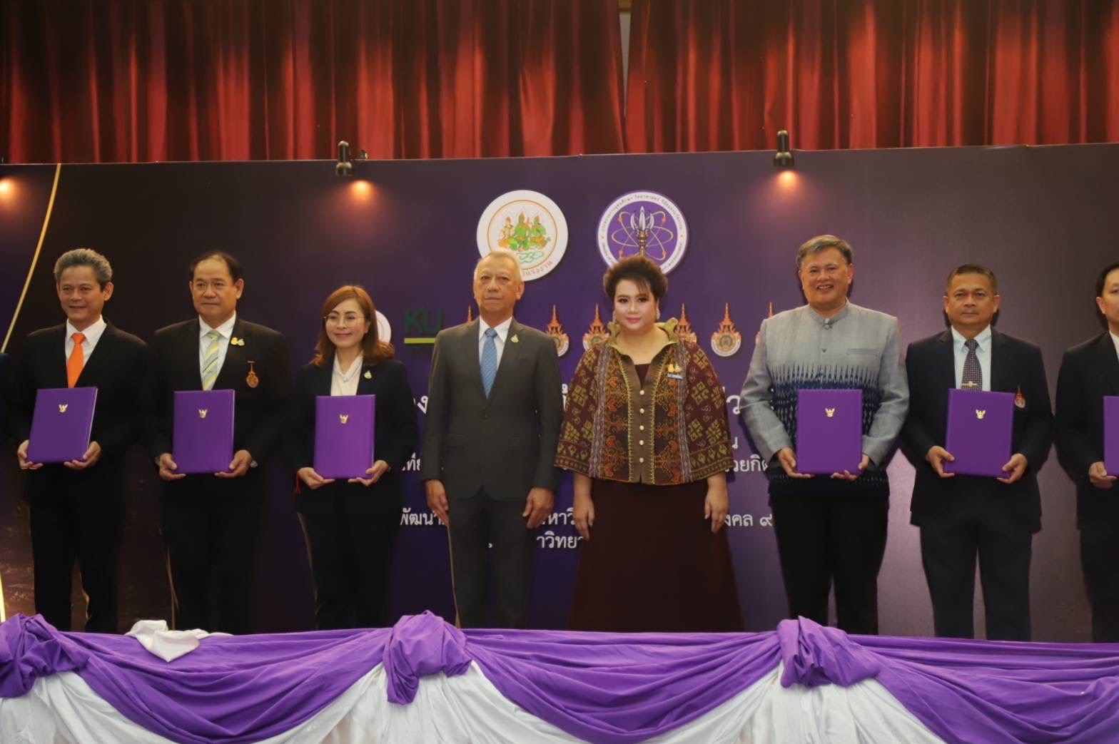 อว.จับมือกระทรวงแรงงาน สร้างโอกาสให้นักศึกษาพัฒนาทักษะระหว่างเรียน