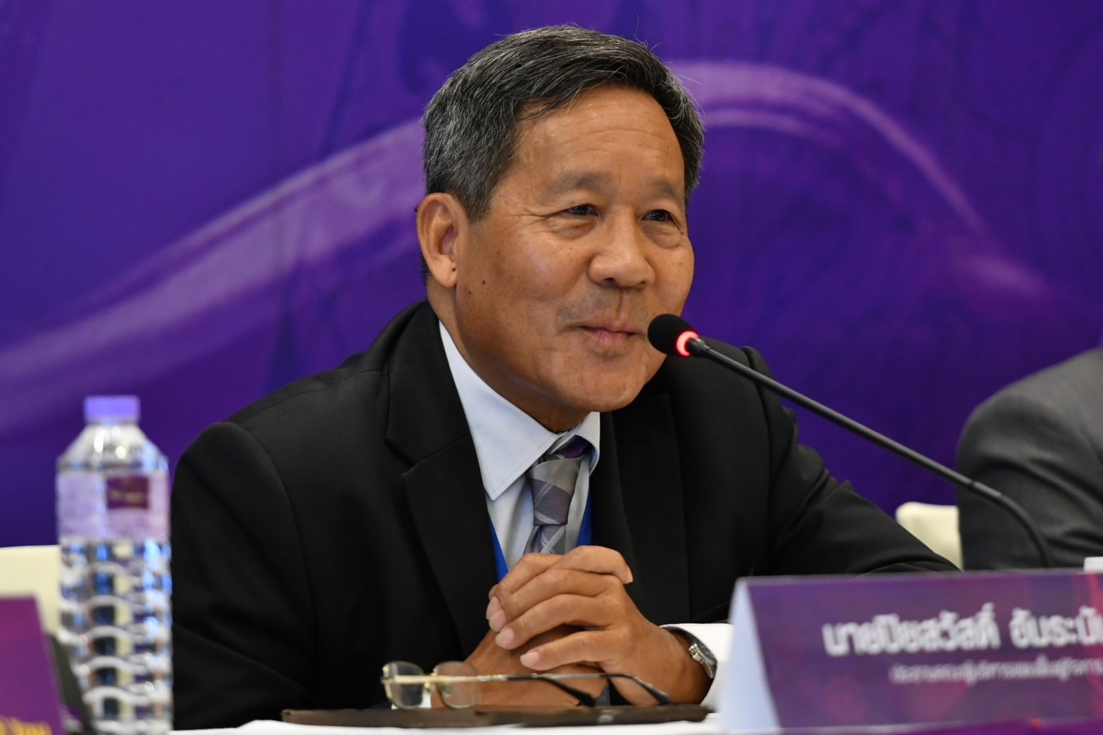 ปิยสวัสดิ์ อัมระนันทน์