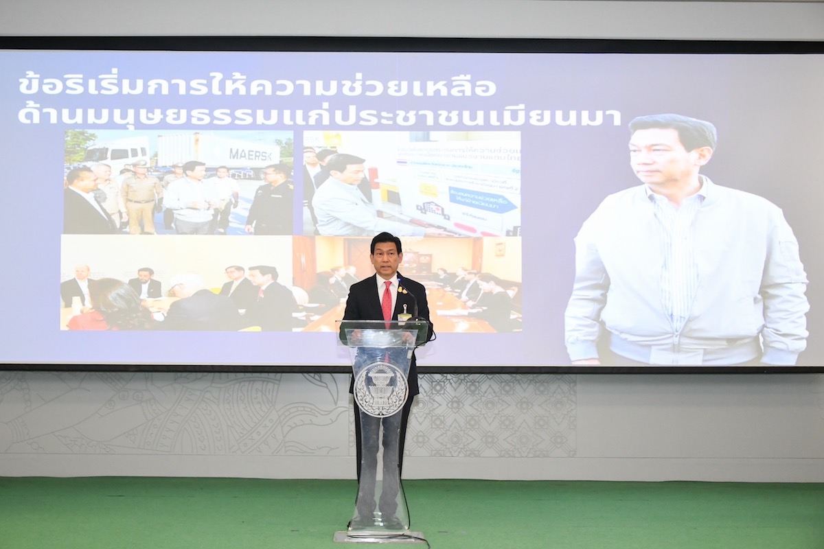 ปานปรีย์ นโยบายต่างประเทศ