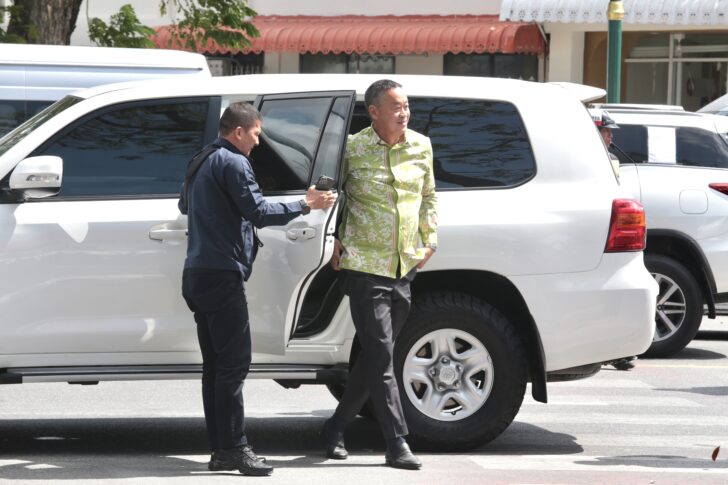เศรษฐา ทวีสิน เศรษฐา ทวีสิน