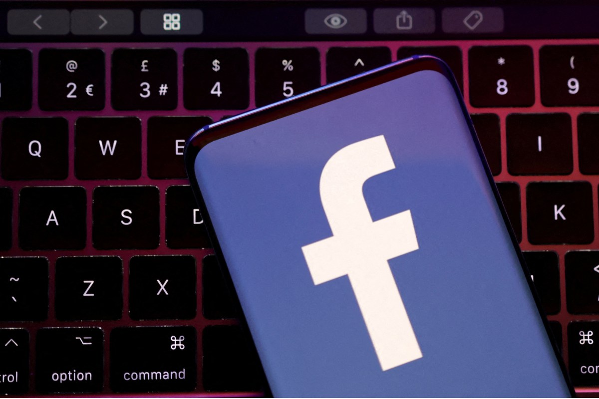 Facebook ครองแชมป์โซเชียลที่มีการใช้งานมากสุดในคืนข้ามปี