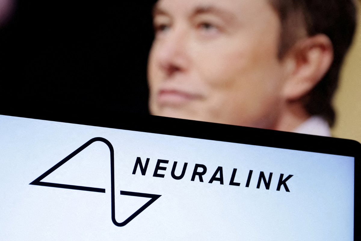 ผู้ทดลองคนแรกของ Neuralink สามารถสั่งการ “เมาส์” ด้วยสมองได้แล้ว