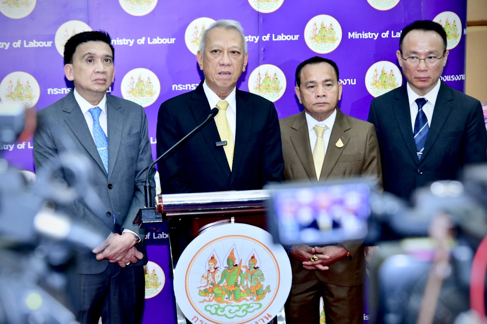 กระทรวงแรงงาน จับมือ 144 เอเย่นต์ รุกส่งคนไทยไปเกาหลี-ญี่ปุ่น-ยุโรป