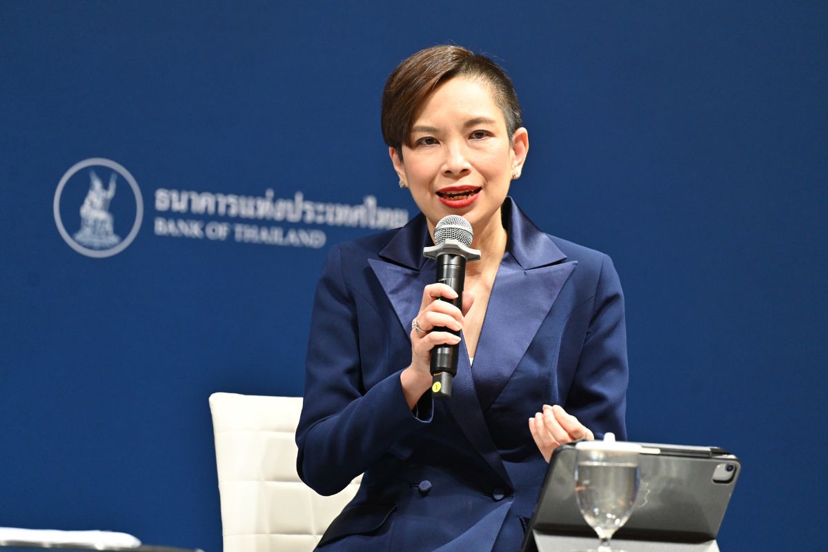 ธปท. เผยเศรษฐกิจเดือน ม.ค. ฟื้นตัวแต่ช้า ชี้ ท่องเที่ยวหนุนรายรับเร่งตัวขึ้น 17.1% 