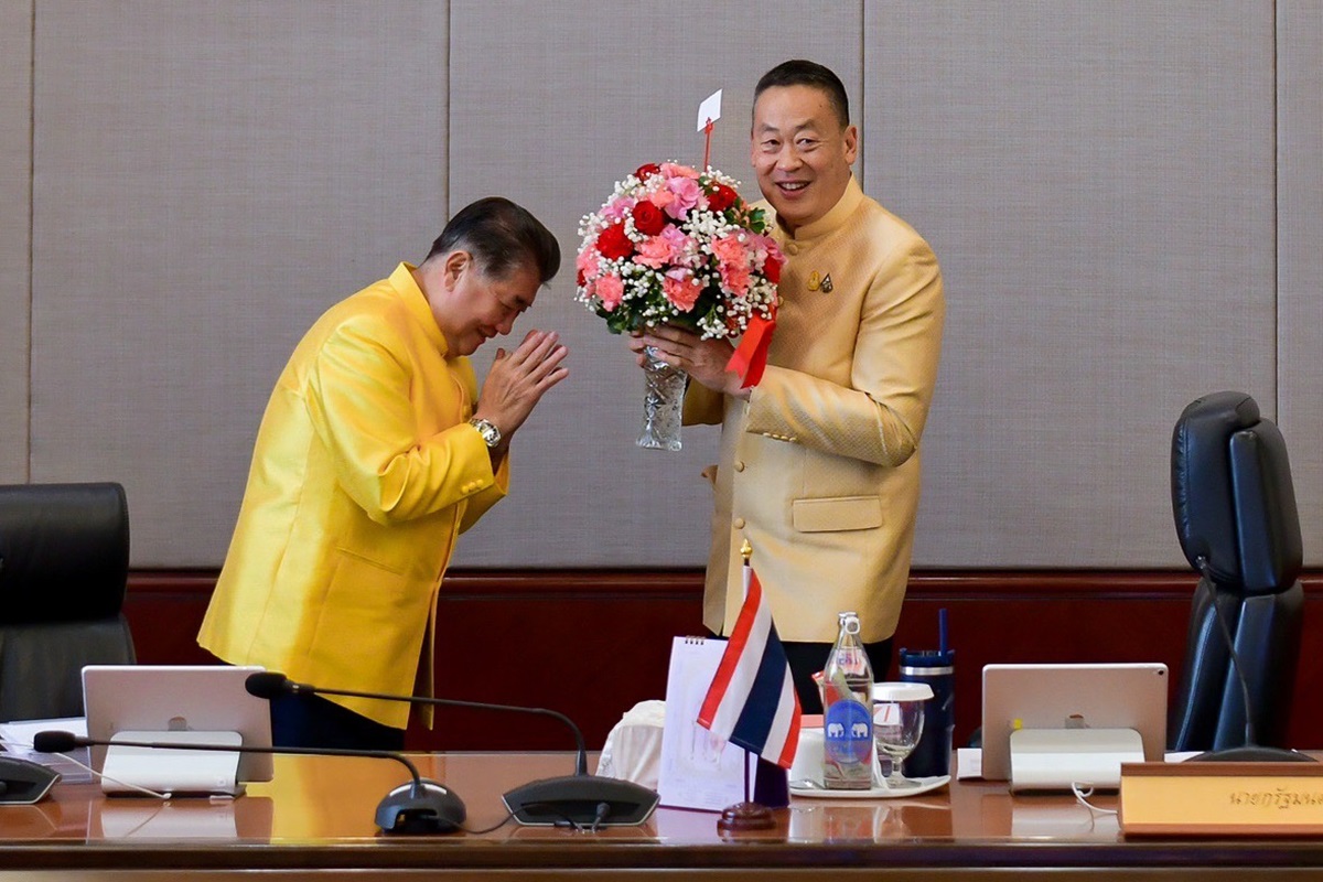 ครม.อวยพรวันเกิด เศรษฐา วัย 62 อยากให้บ้านเมืองสงบสุข