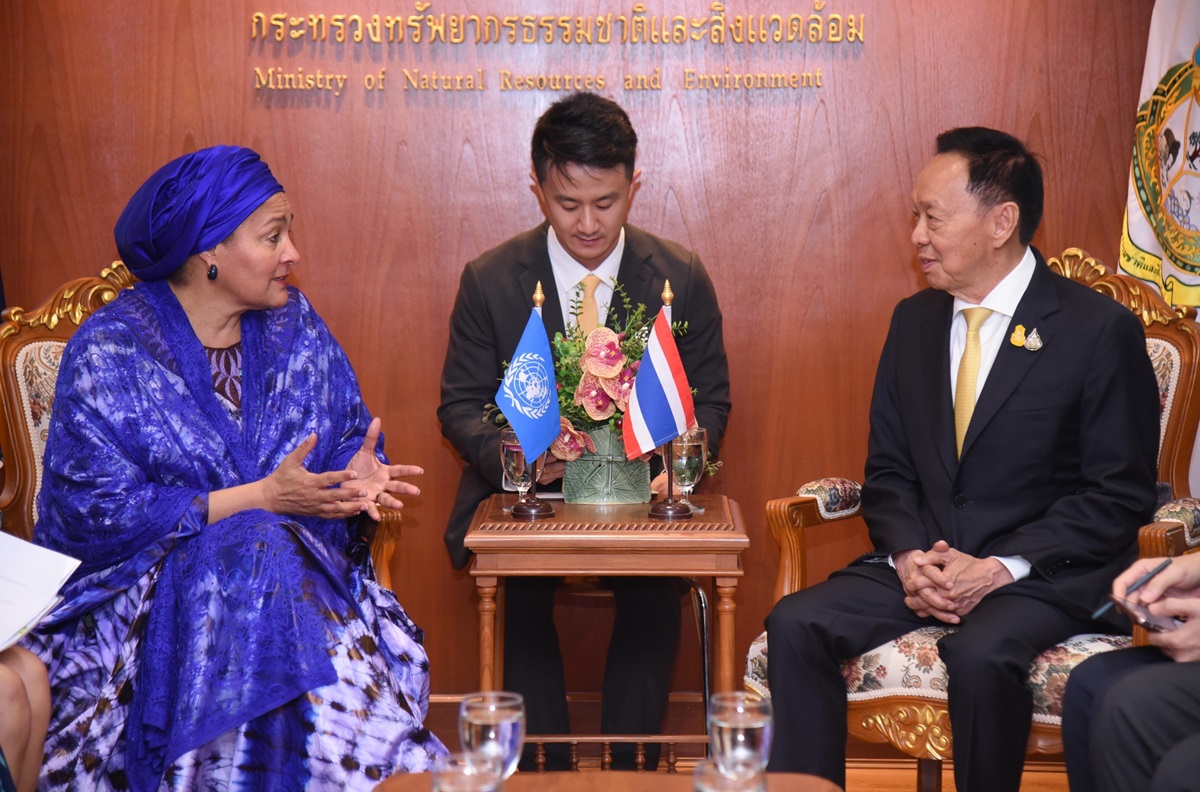 พัชรวาท ถกปัญหา PM 2.5 กับ “เอมินา เจ โมฮัมเหม็ด” รองเลขาธิการยูเอ็น