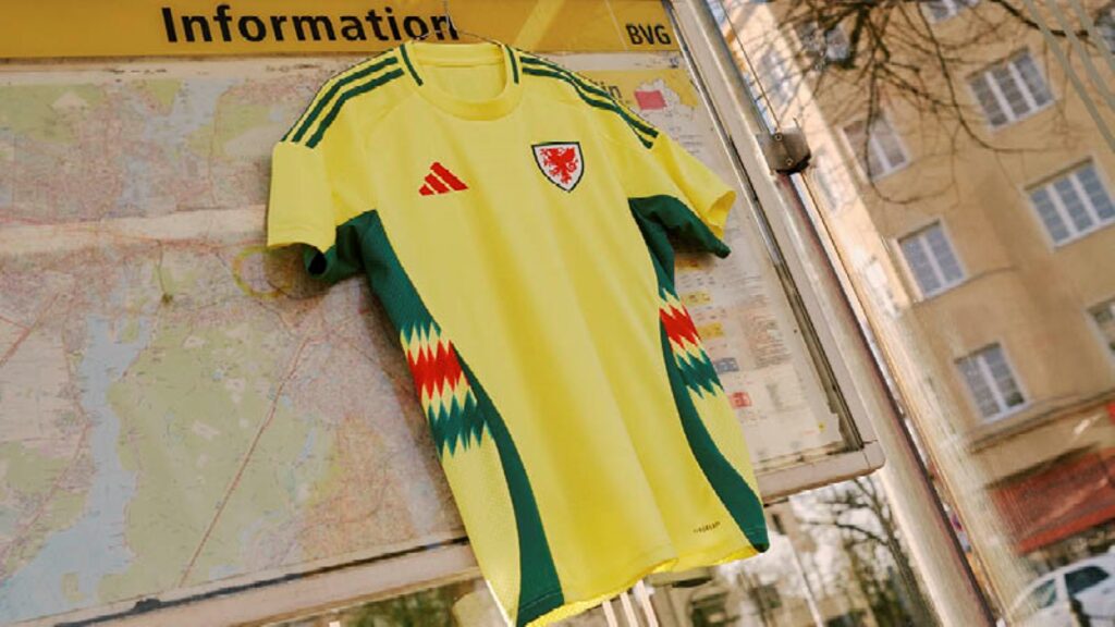 WALES_Away