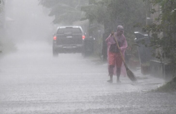 พยากรณ์อากาศ-ฝนตก