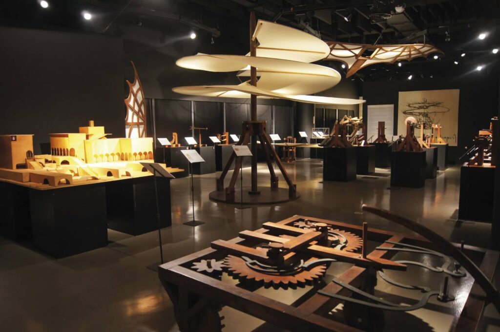 Da Vinci Alive Bangkok ไอคอนสยาม