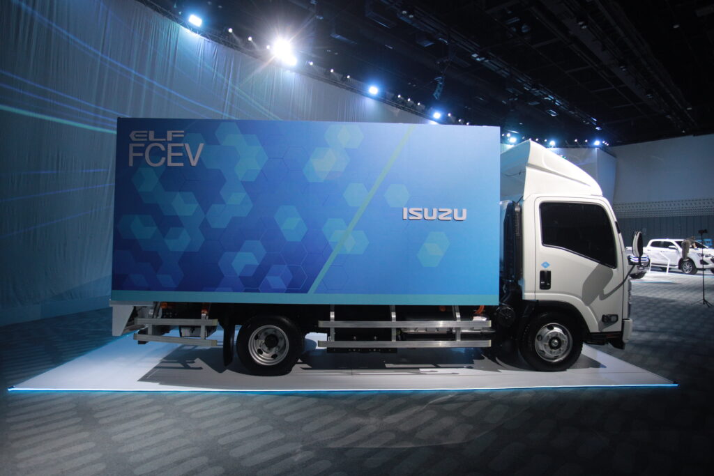Isuzu