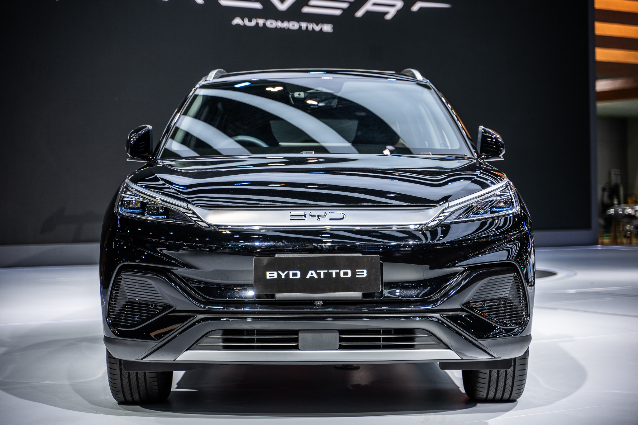 ลดไม่เลิก BYD ลดราคารถอีวี ATTO 3 อีกรอบรวมสูงสุด 3.4 แสนบาท