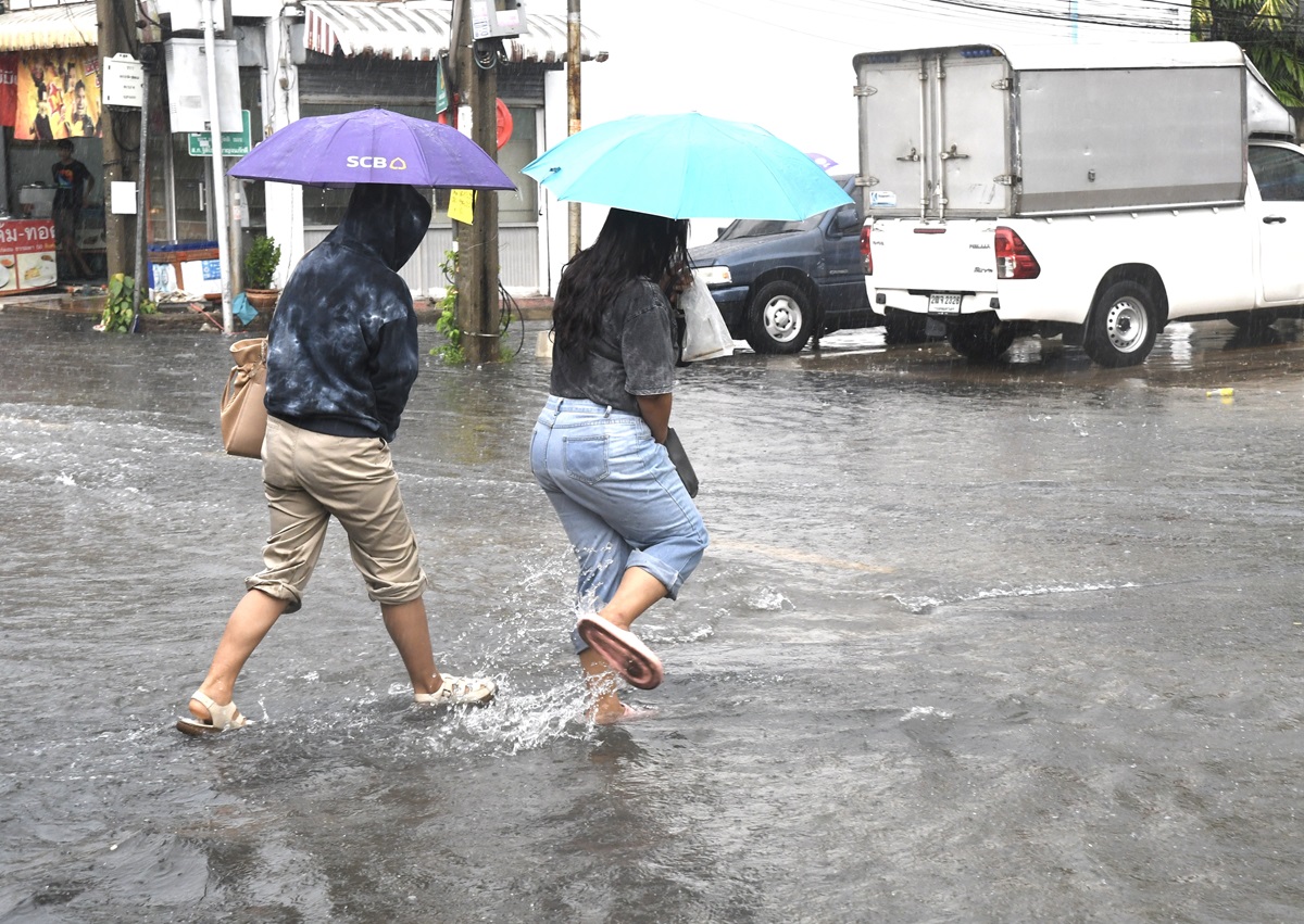 กรมอุตุฯเตือน 26-27 มี.ค. มีฝนอีกช่วง “เหนือ-กลาง” ร้อนจัดแตะ 41 องศา
