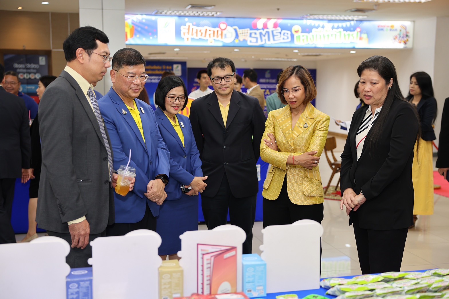 SMEs หนี้พุ่ง 20% “พิมพ์ภัทรา” เร่ง SME Bank เพิ่มวงเงินกู้ 100 ล้าน ผ่อนยาว 15 ปี