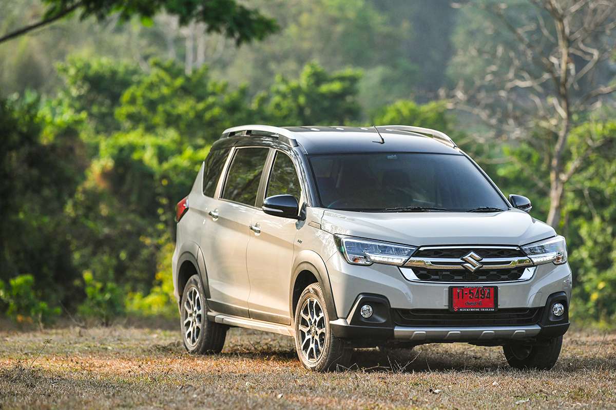 SUZUKI XL7 HYBRID