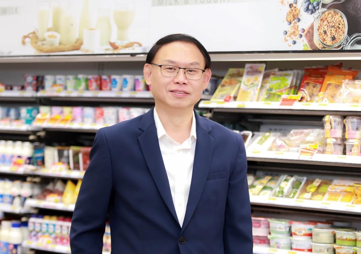 ยุทธศักดิ์ ภูมิสุรกุล