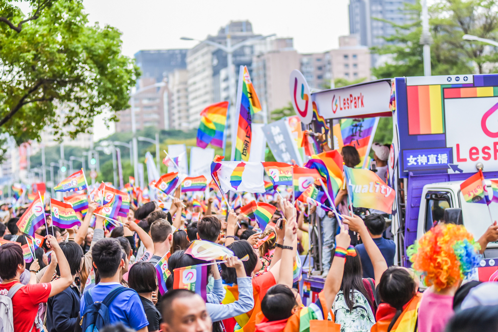 ทัพธุรกิจคอนเทนต์ LGBTQ+ ไทย บุกงานหนังสือนานาชาติไทเป คนแห่เจรจาซื้อเพียบ