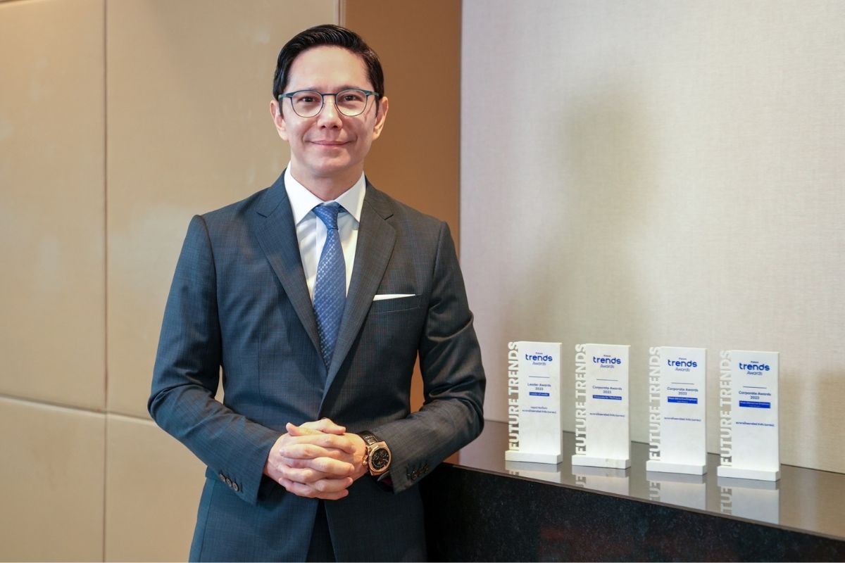 ซีอีโอ SCB “กฤษณ์ จันทโนทก” คว้ารางวัลสุดยอดผู้นำ “Leader of Leader”