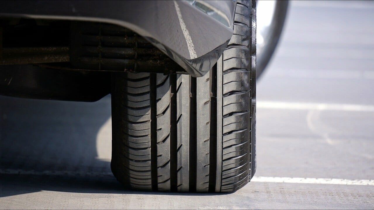 ราคายางนิ่งกิโล 77.56 บ. รอ กยท. ดึงดีสโตนผลิต ‘ล้อยาง Thai Tyre’
