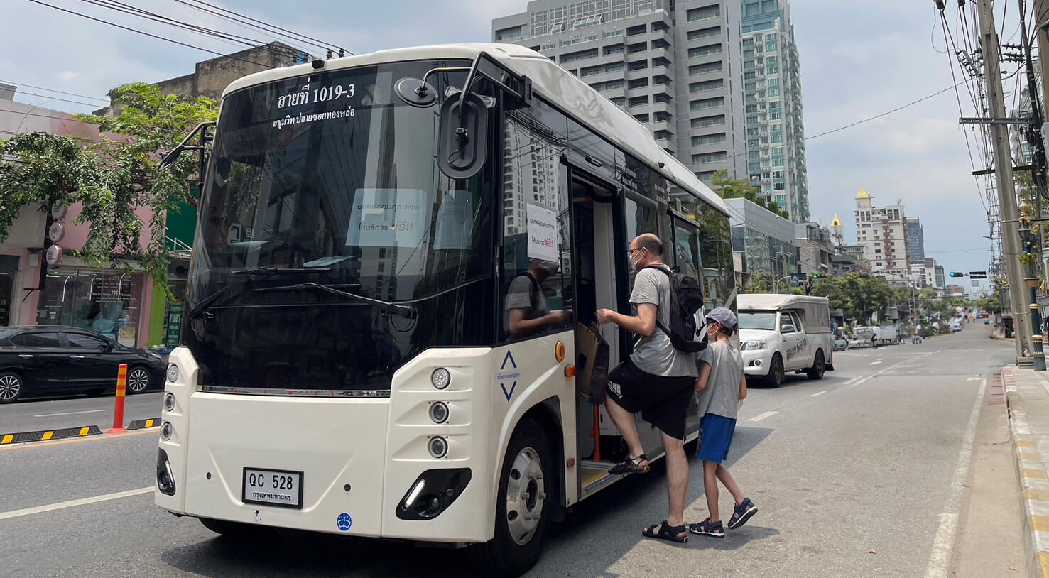 BYD ทดสอบรถบัสไฟฟ้า ส่ง B70 ให้บริการรับ-ส่งฟรีย่านทองหล่อ