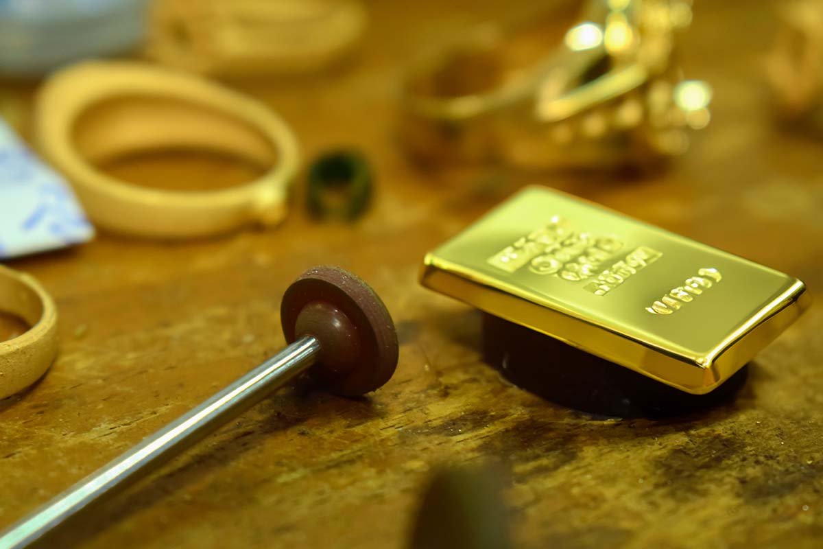 สงครามลุกลาม หนุนทองในประเทศ อาจแตะ 43,000 บาท
