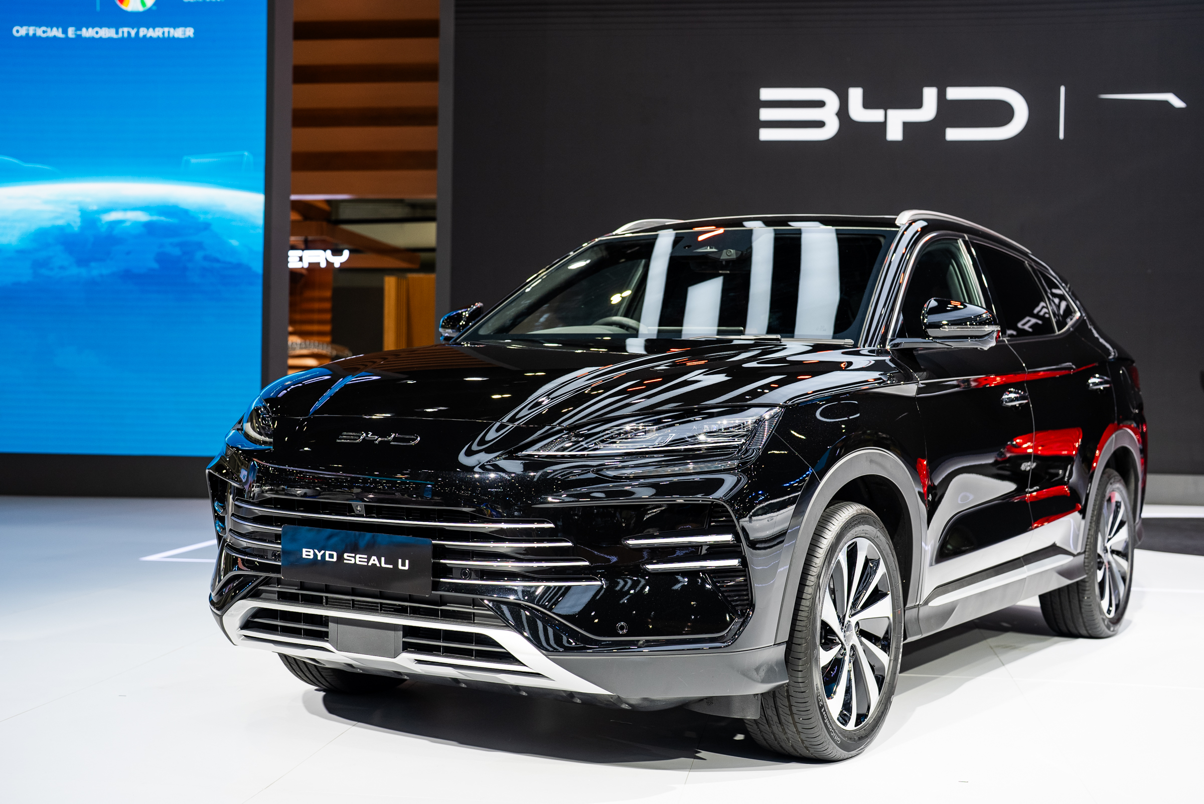 BYD ส่งรถใหม่อีกรุ่น “SEAL U DM-i” ปลั๊ก-อิน ไฮบริด อวดโฉมราคาขออุบไว้ก่อน