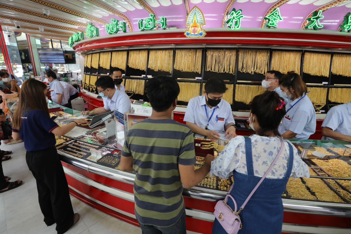 ราคาทองวันนี้ (27 ส.ค. 67) ปรับลง 100 บาท รูปพรรณขายออก 41,000 บาท