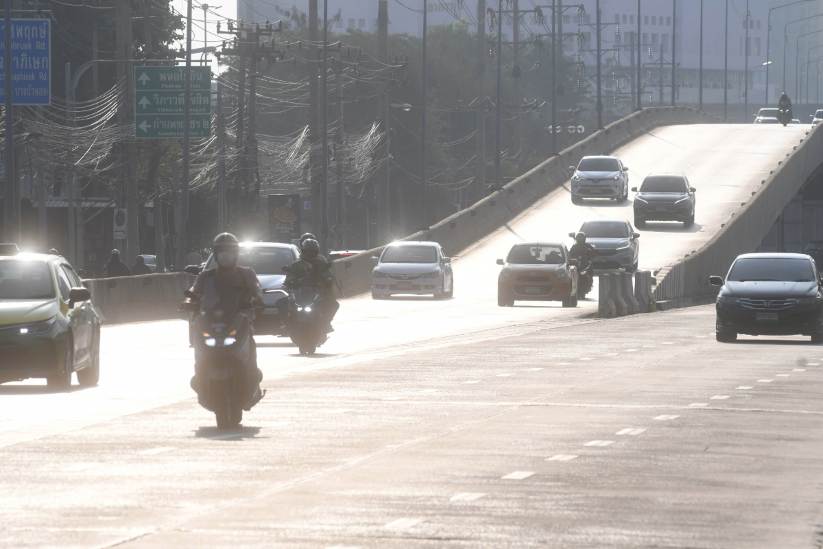 พยากรณ์อากาศ (1 เม.ย.) ร้อนจัดบางพื้นที่ ฝนฟ้าคะนอง-ลมแรงบางแห่ง