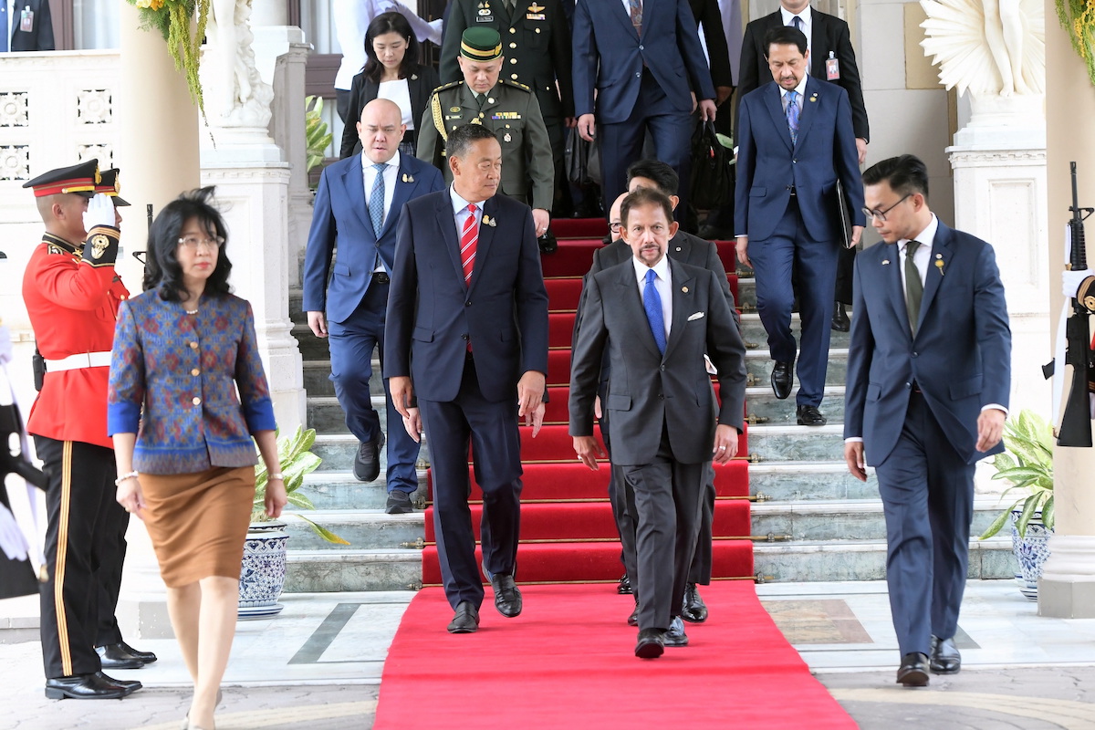 กษัตริย์บรูไนเยือนไทย