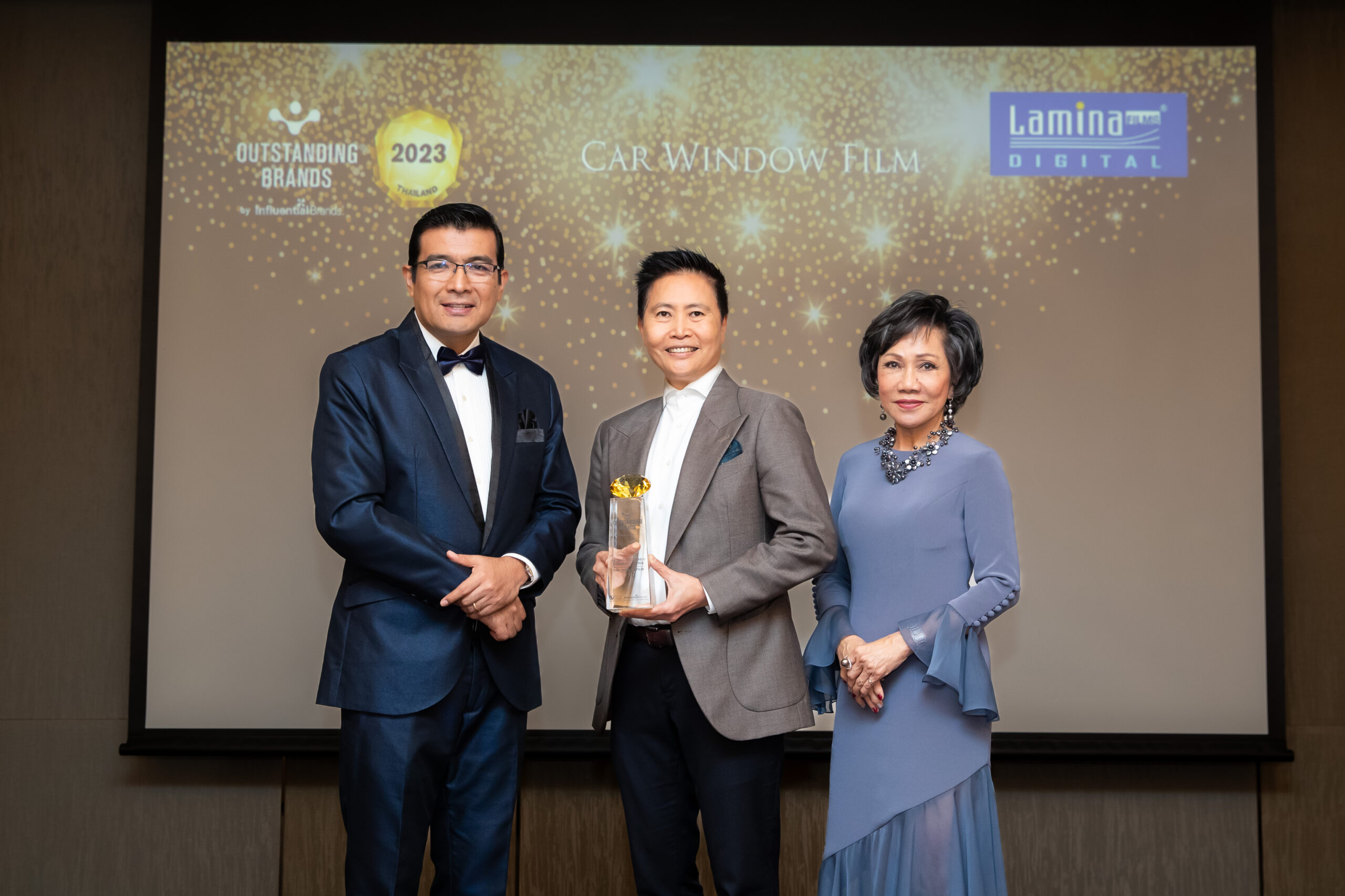 “ลามิน่า” คว้ารางวัลความสำเร็จสูงสุดระดับเอเชีย