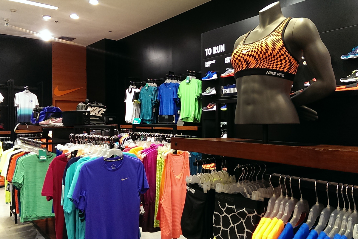 Nike กลับลำเจาะห้าง แก้ปมออนไลน์ไม่ตอบโจทย์รายได้