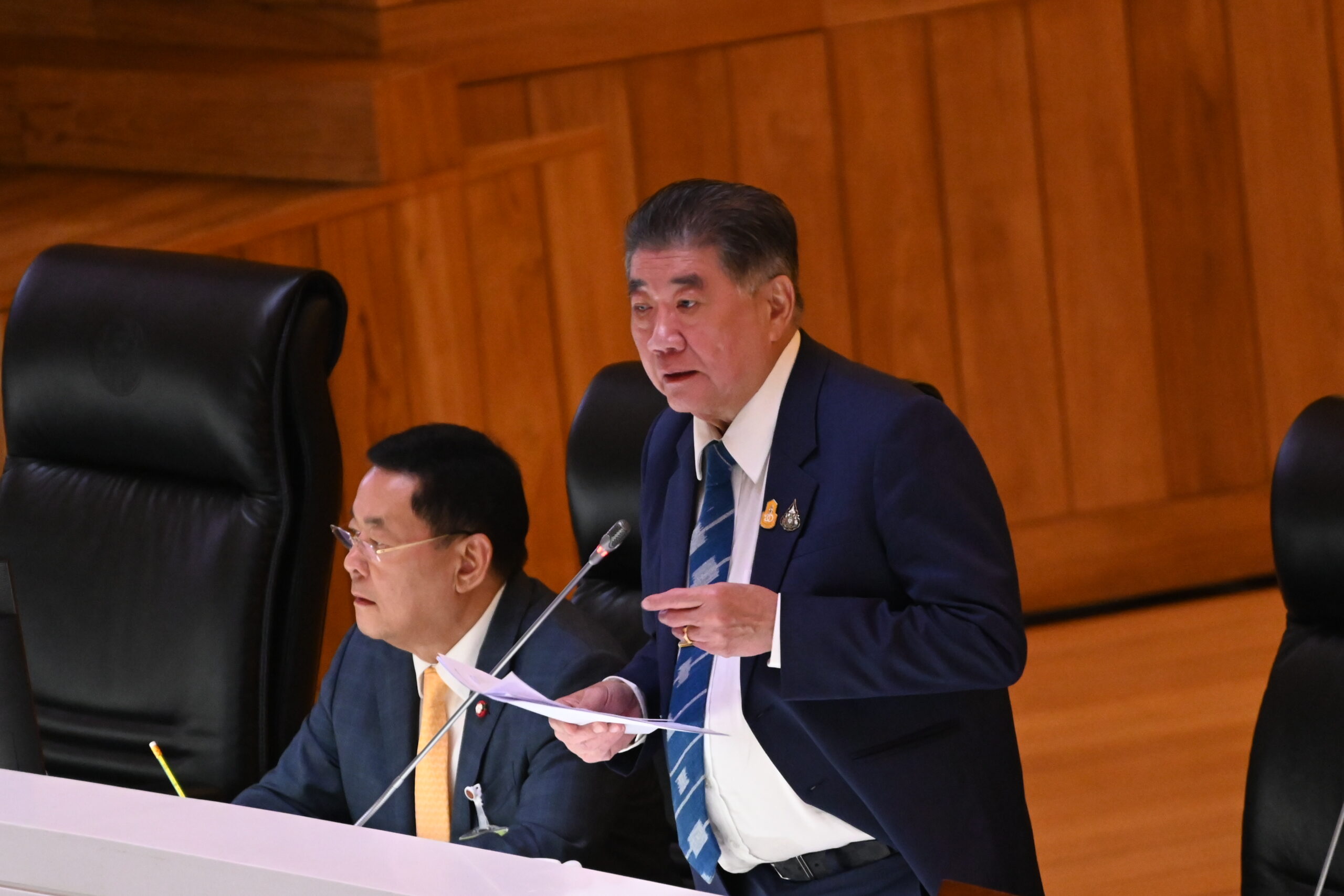 “ภูมิธรรม” แจง 6 เดือนรัฐบาลไม่มีเงิน แต่ลุยงานนำเงินเข้าประเทศ พ้ออย่าใช้วาทกรรมลดค่า