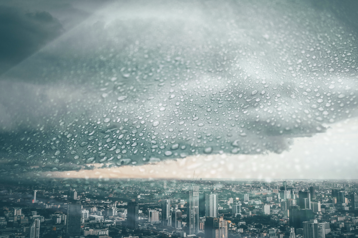 กรมอุตุฯ เตือนฉบับ 4 ฝนตกหนัก 56 จังหวัด รวม กทม.-ปริมณฑล