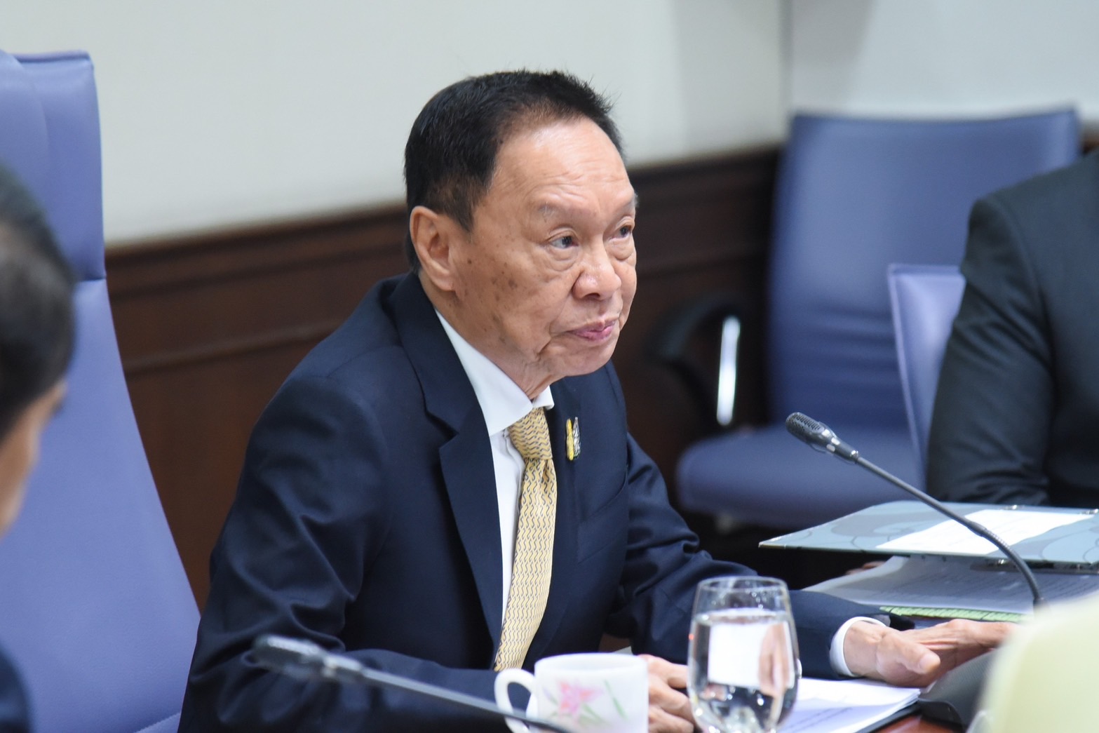 พัชรวาทส่งทีมตามติดโรงงงานสารเคมีระยอง สั่งรายงานสถานการณ์วันละ 3 เวลา