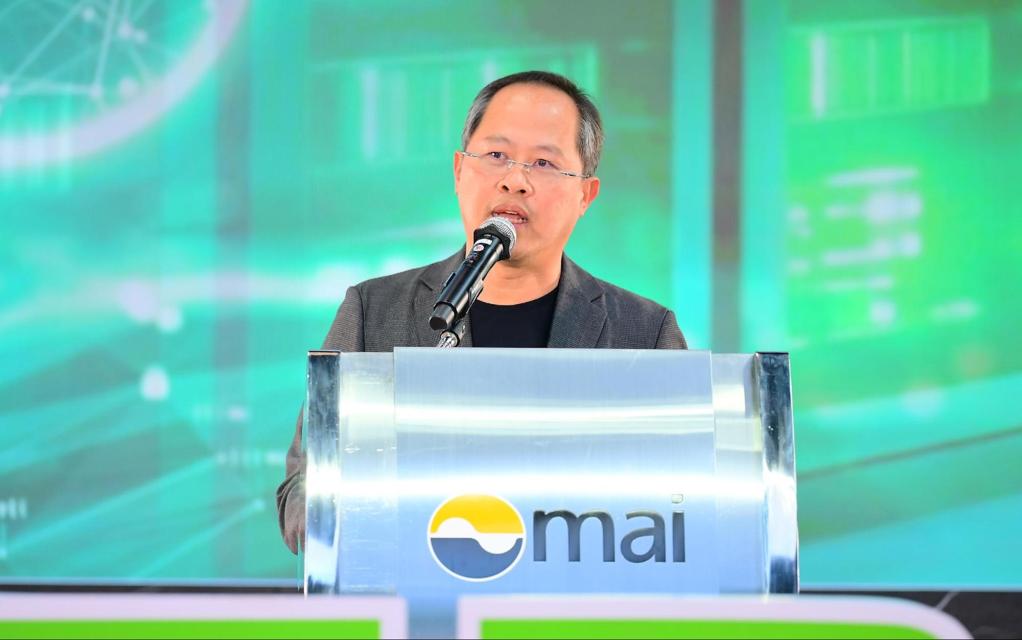 สมศักดิ์ ศิริชัยนฤมิตร