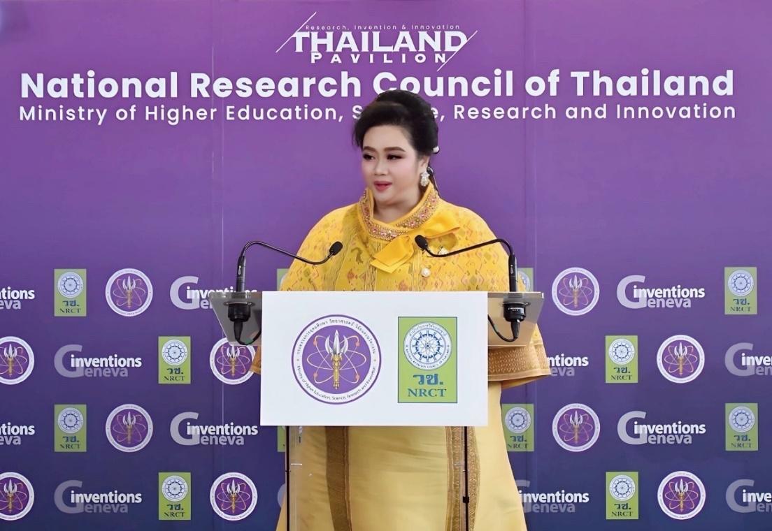 ศุภมาส อิศรภักดี