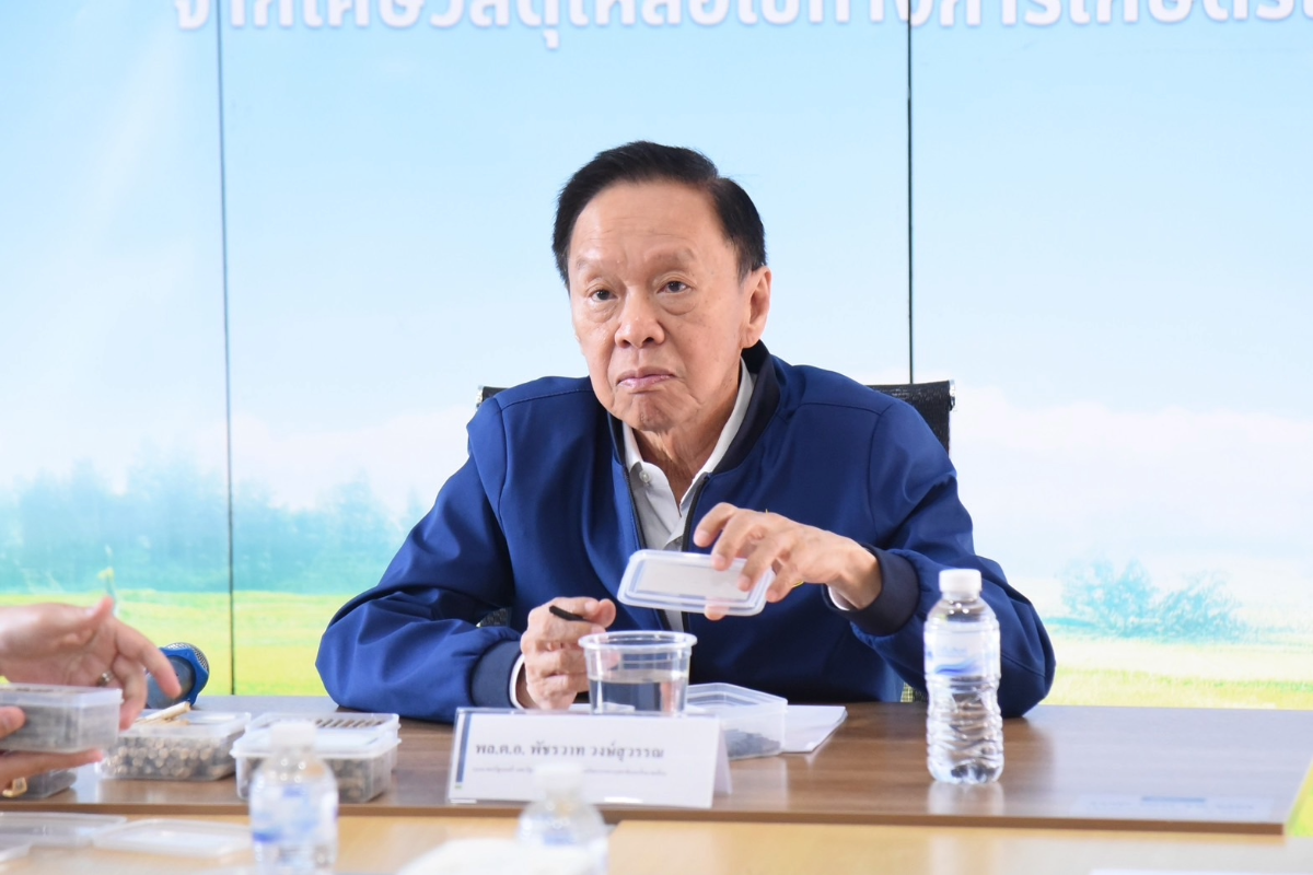 พัชรวาท ส่งทีมนำเครื่องมือตรวจละเอียดกากแคดเมียมชลบุรี