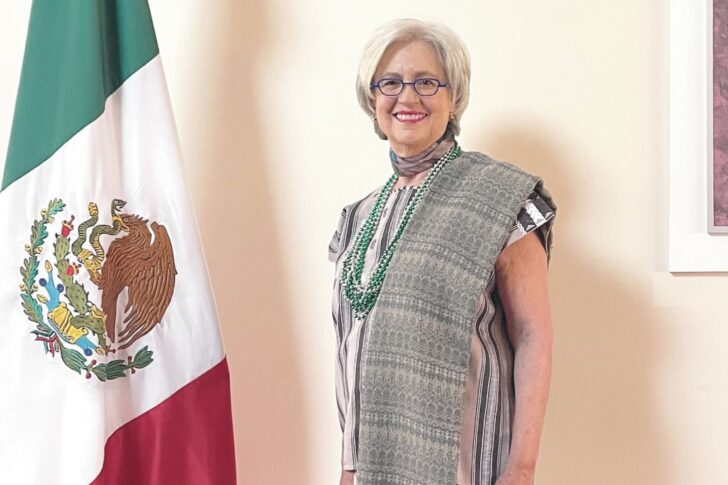 Mexico_RaquelSerurSmeke ราเกล เซรูร์ สเมเก