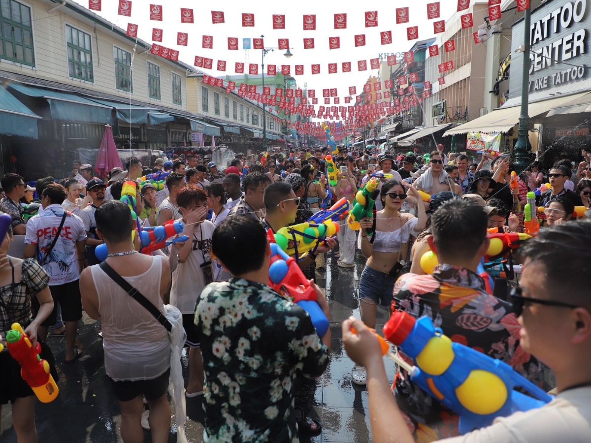 เปิดโพล เล่นสงกรานต์ 21 วัน คนไทยคิดอย่างไร ควรไปต่อหรือพอแค่นี้