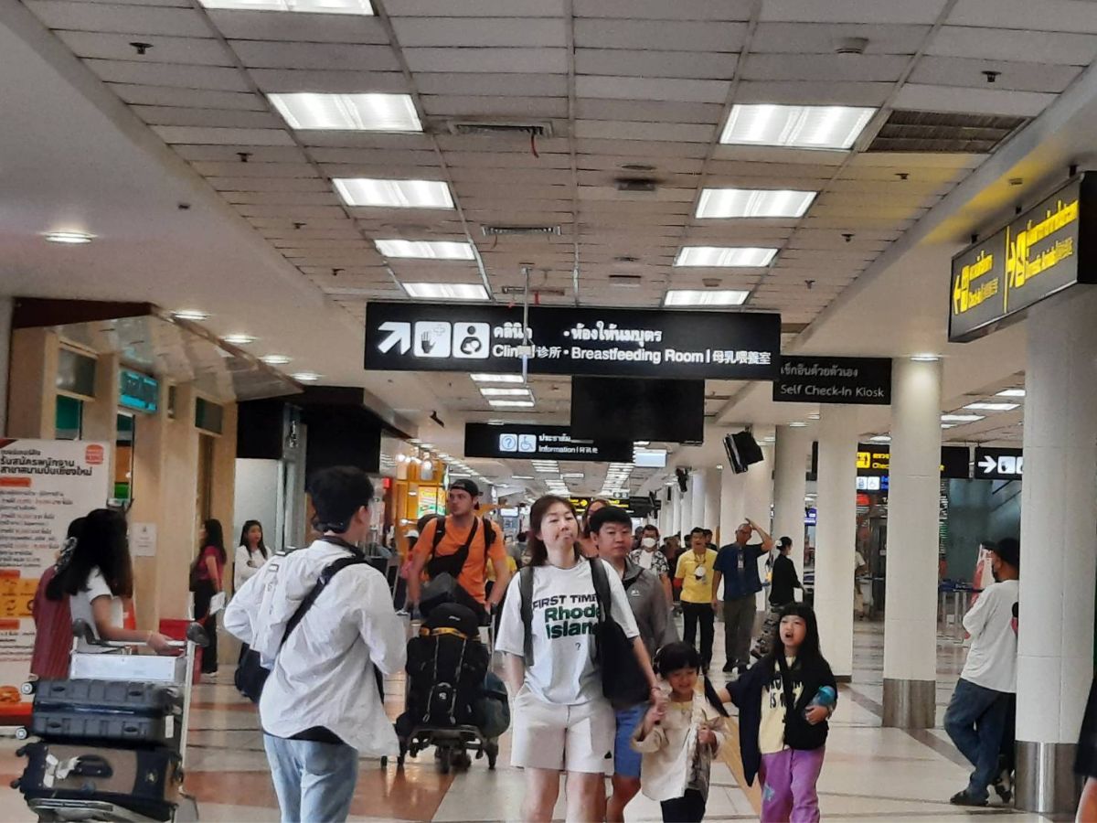 สนามบินเชียงใหม่คึกคักรับสงกรานต์ ผู้โดยสารพุ่งหมื่นคน สายการบินเพิ่ม 47 เที่ยวบิน