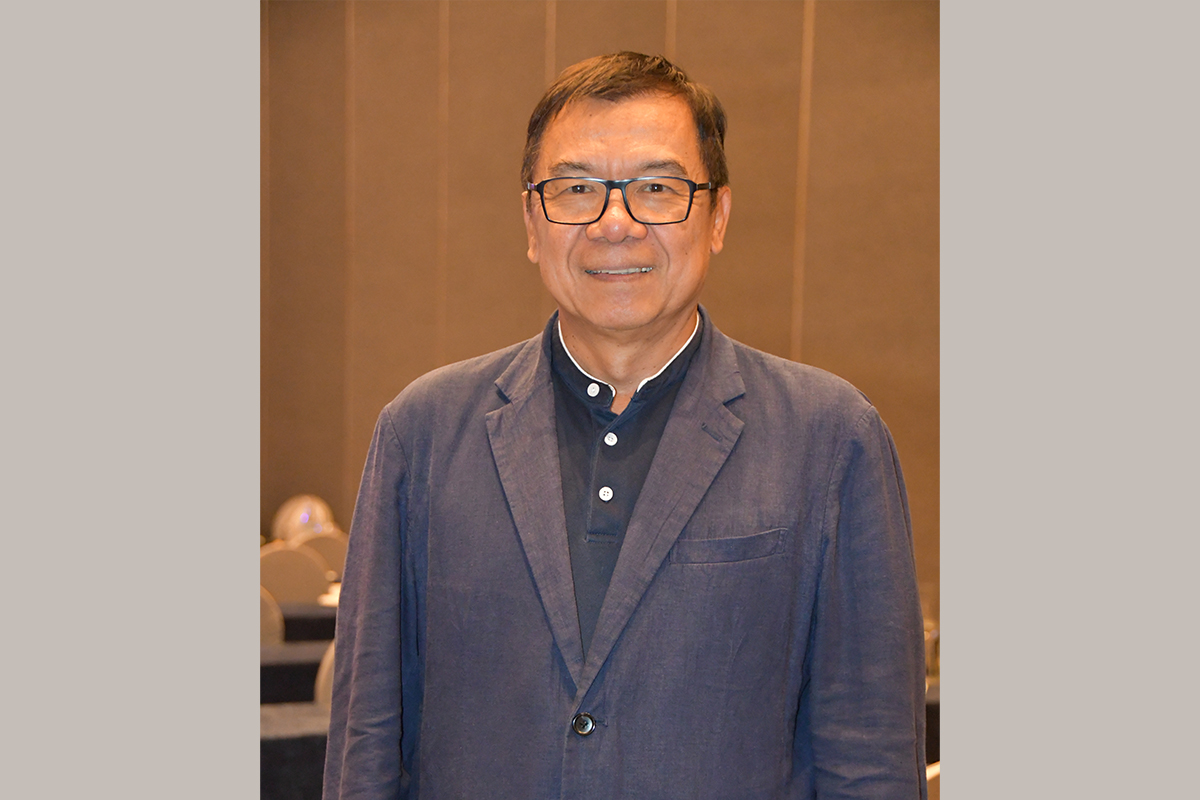จรัญ เกษร