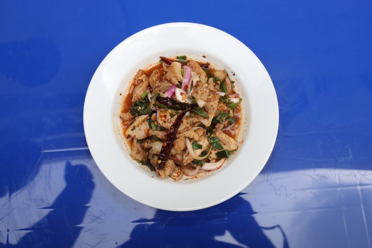 น้ำตกหมู