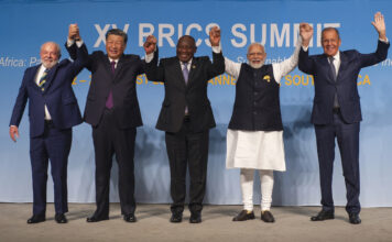 ผู้นำและผู้แทนของประเทศสมาชิก BRICS ร่วมประชุม BRICS SUMMIT 2023