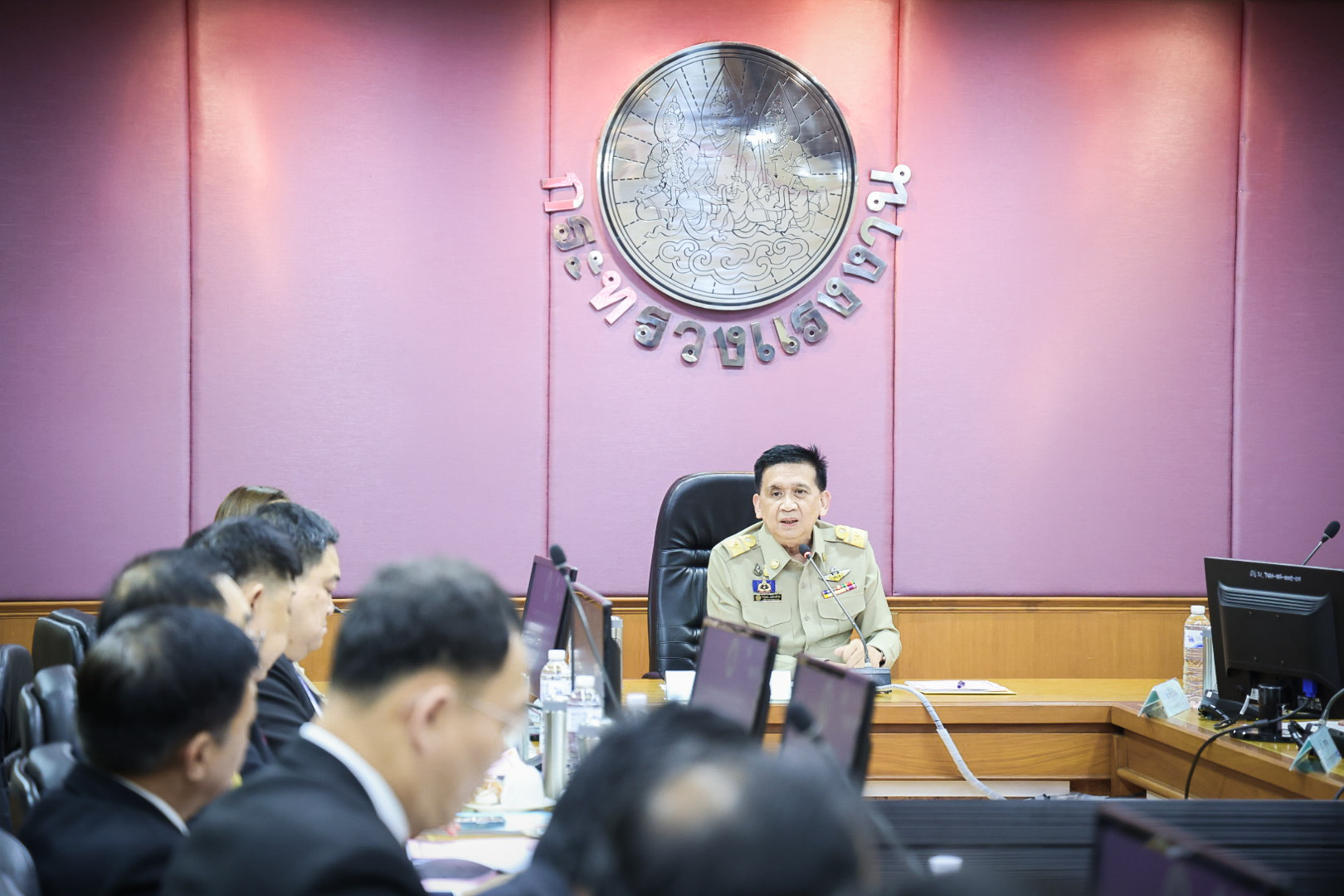 ค่าแรงอาจไม่ใช่ 400 บาท รอสรุปรายจังหวัด และอาจเลื่อนไปขึ้นปี’68