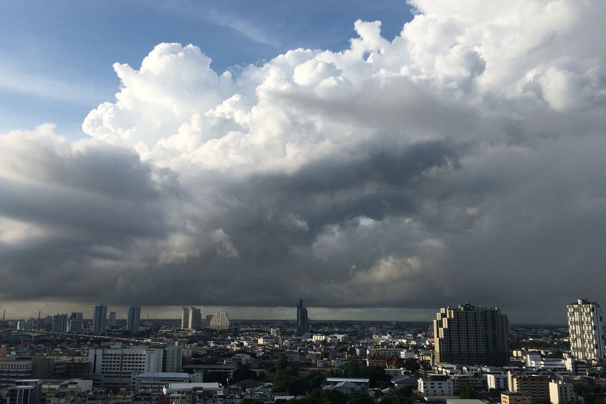 ฝนมาแล้ว ให้ระวัง 23-26 พ.ค. ตกหนัก แม่สอด ตาก กาญจนบุรี ทั่วภาคเหนือ