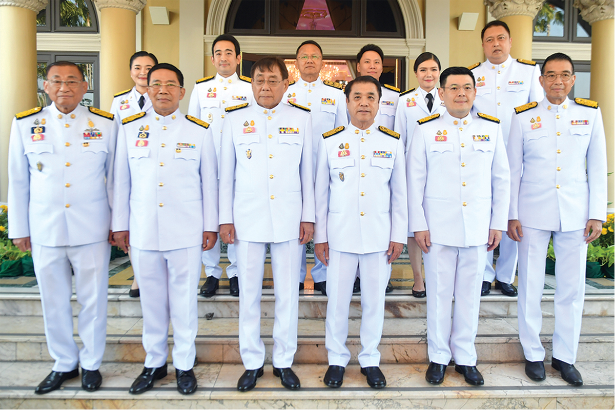 ครม.ใหม่ถวายสัตย์ เศรษฐา-เพื่อไทย รุกแก้เศรษฐกิจ