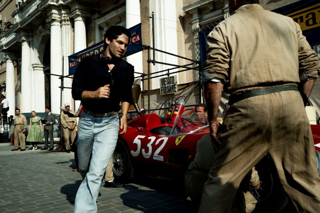 Ferrari สปีดทวงบัลลังก์