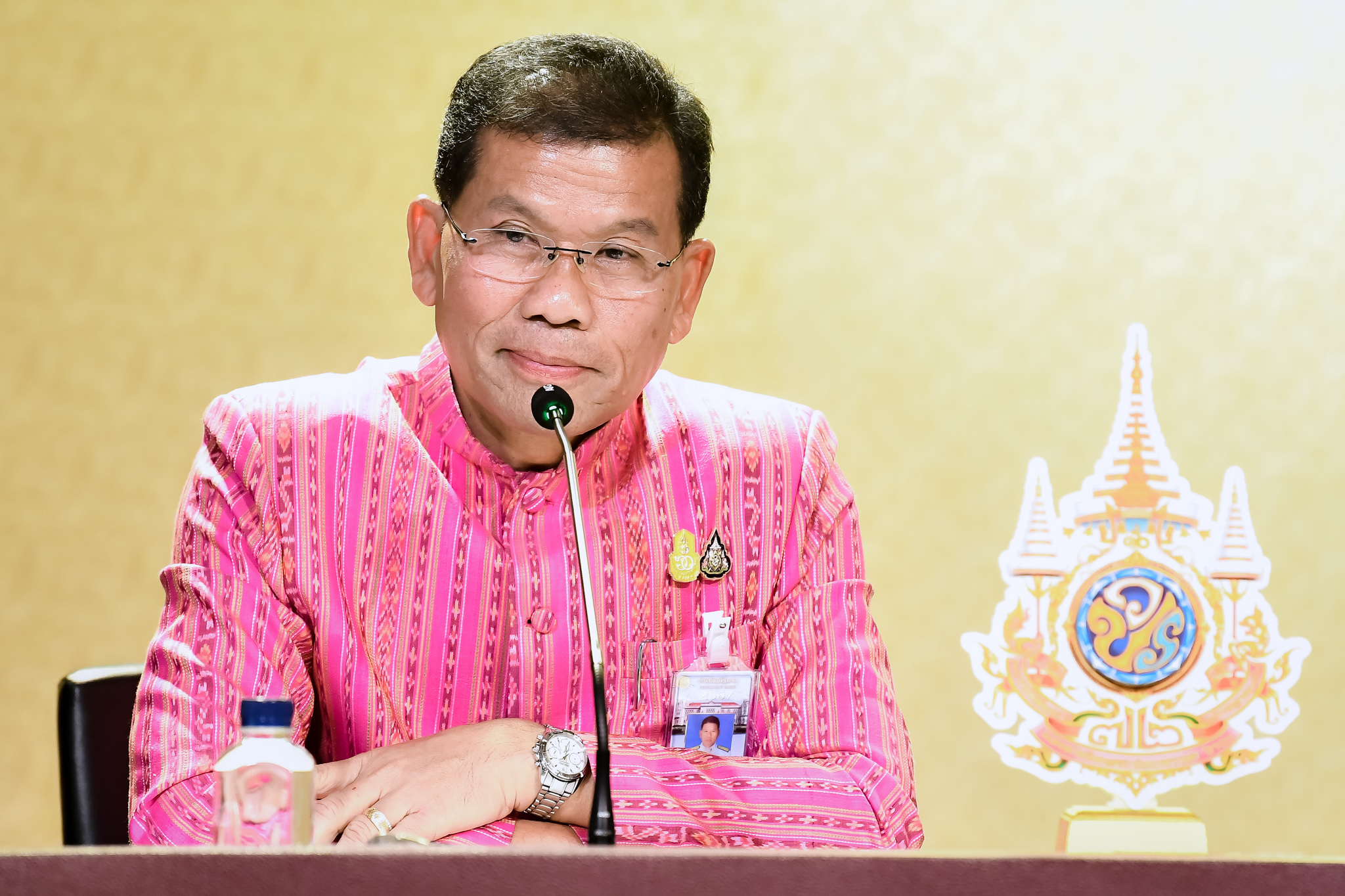 ครม.อนุมัติสลับเก้าอี้-แต่งตั้ง ข้าราชการการเมืองโควตาเพื่อไทยหลายตำแหน่ง